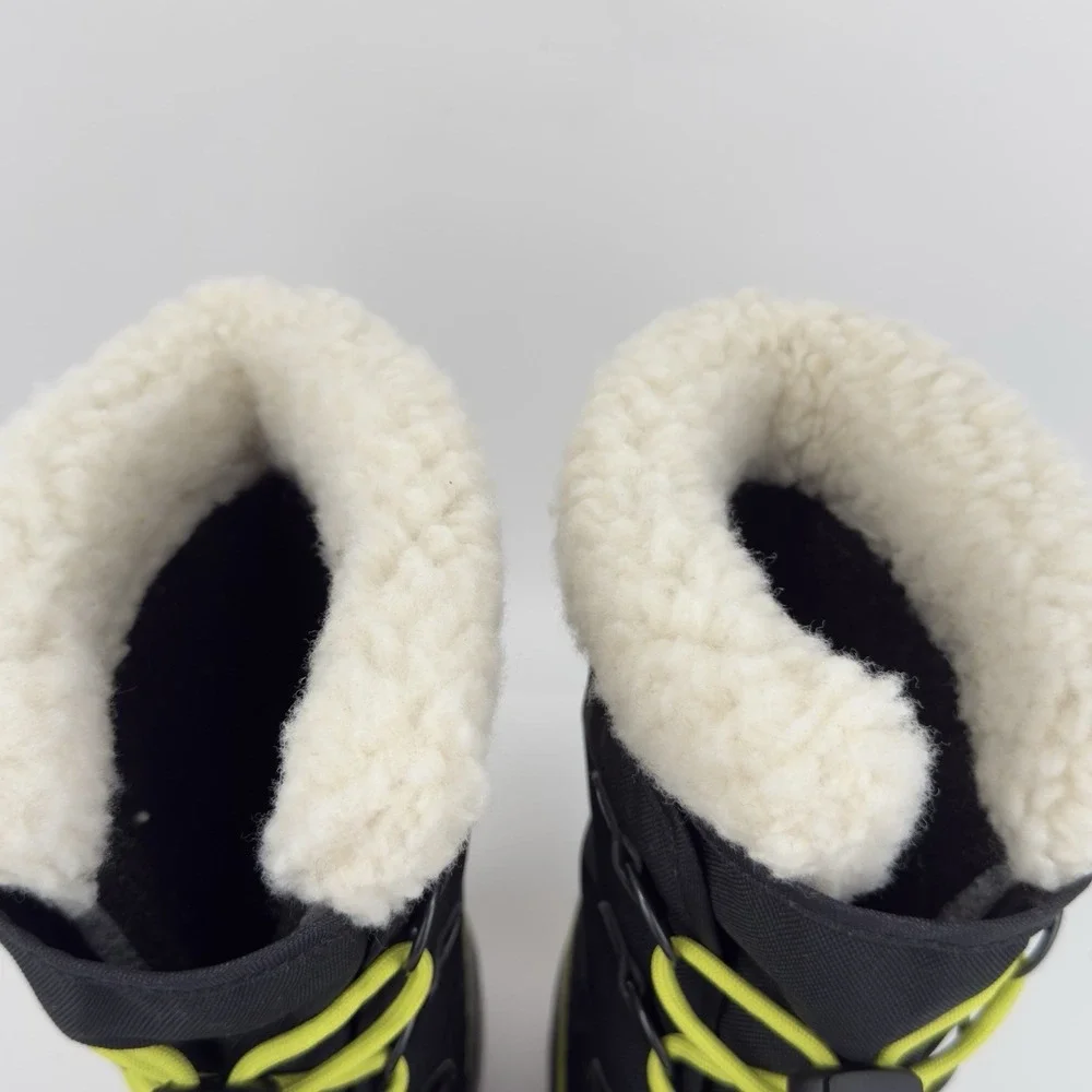 Sorel Yoot Pac Nylon Waterproof Snow Boots Big Kids Youth 5 Black Neon NY5191